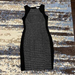 White House black market brocade and stretchy fitted hourglass dress size 2